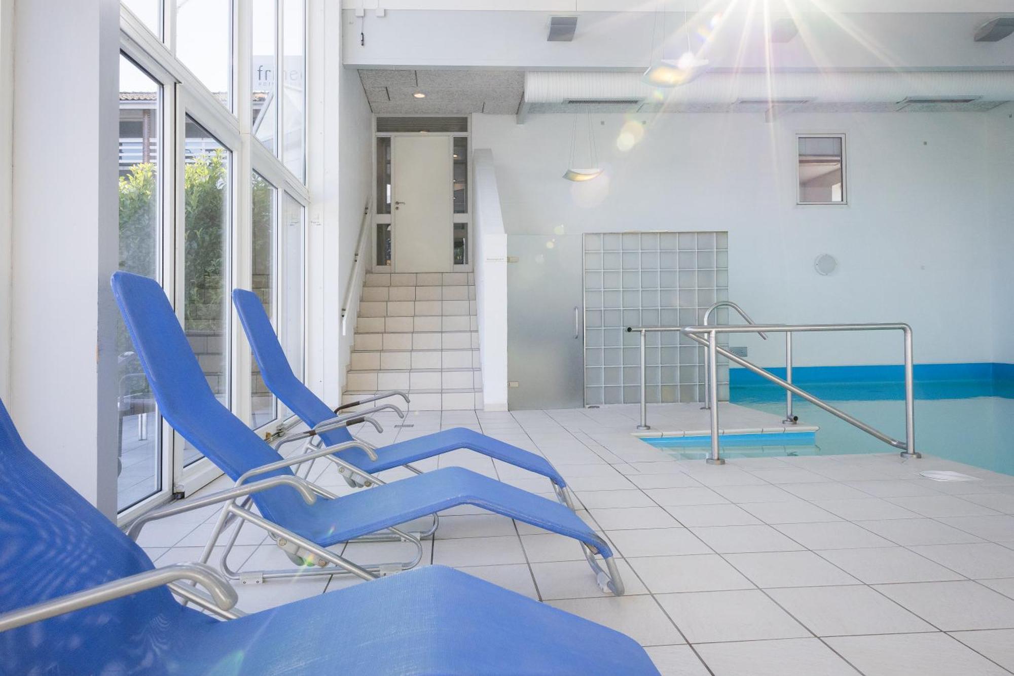 אלינגה Hotel Friheden מראה חיצוני תמונה